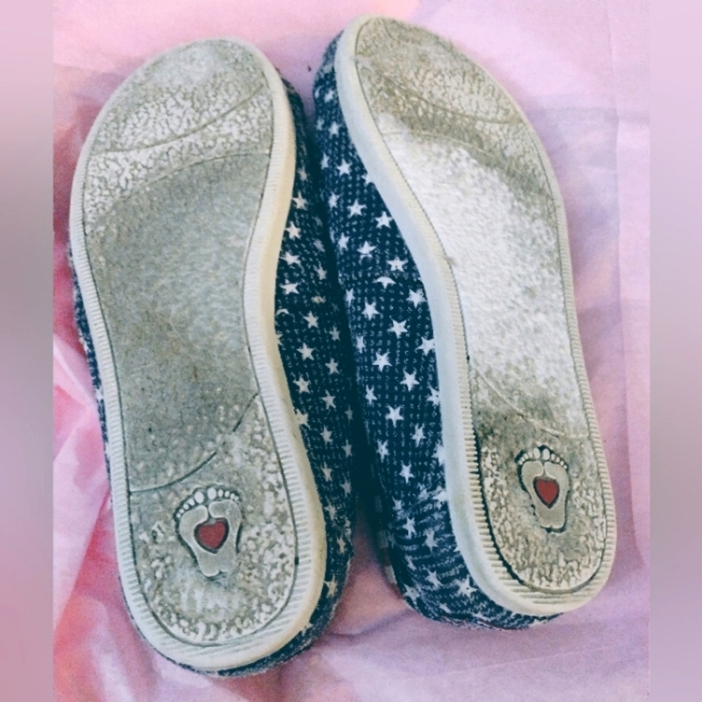 BOBS from Skechers Blue and Red Star Flats - Picture 3 of 3